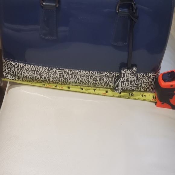 Furla Rubber hand bag with Leather printed base, 30×20cm. - Picture 7 of 9